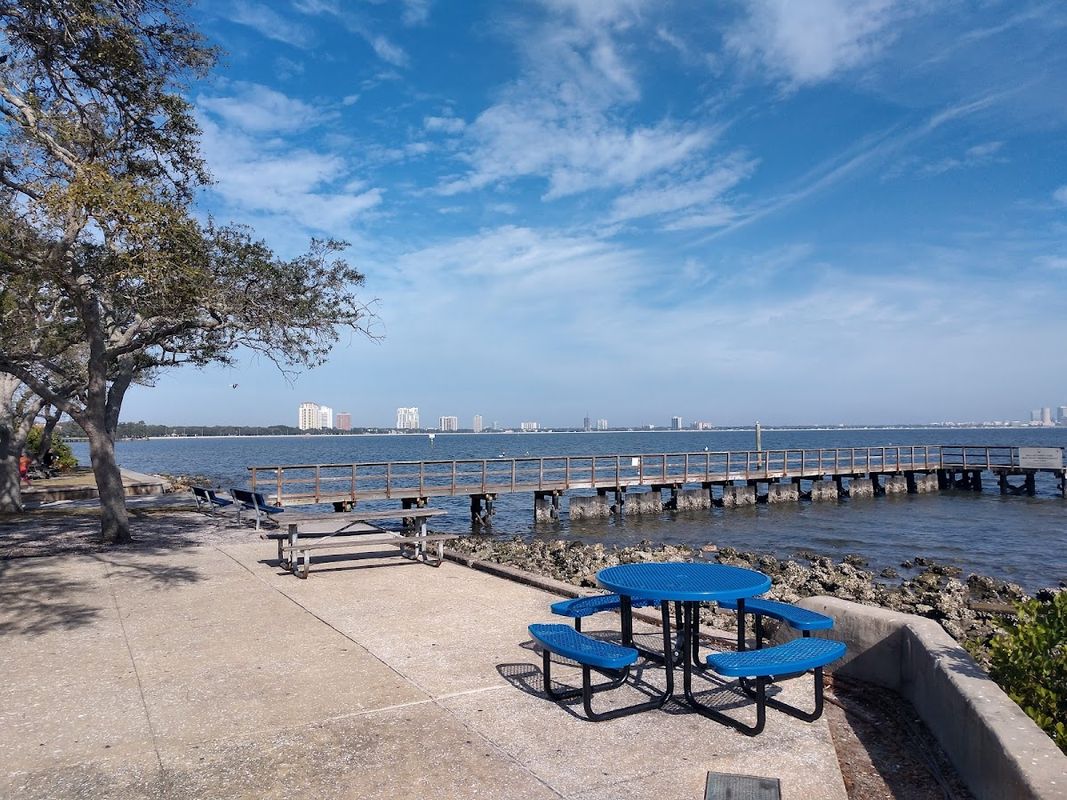 Bayshore Courts (ballast Point Park)
