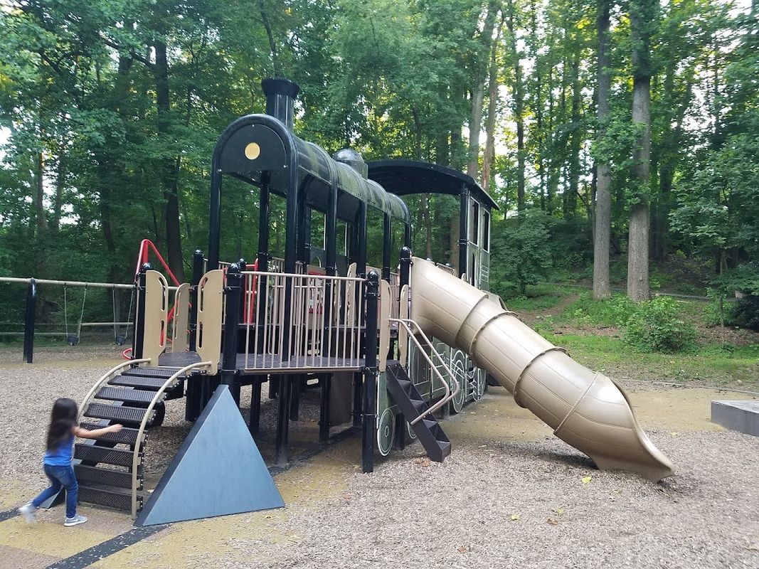 Bluemont Park